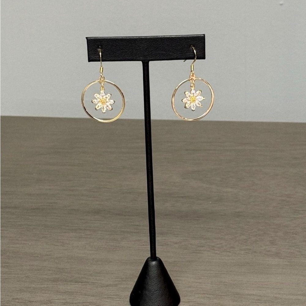 chrysanthemum gold plated cubic zirconia earrings new handmade
